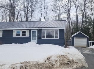 10 Hemlock St, Winslow, ME 04901