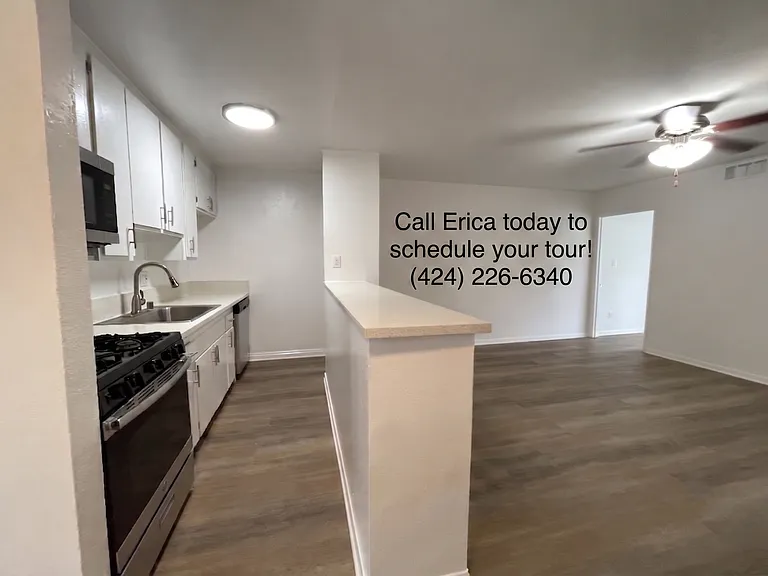 6736 Cleon Ave — Photo 26