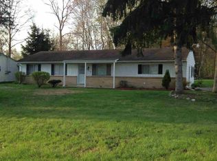717 W Dean Rd, Temperance, MI 48182