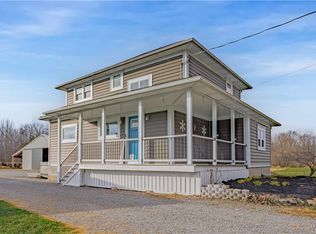 8438 Townline Rd, Gasport, NY 14067