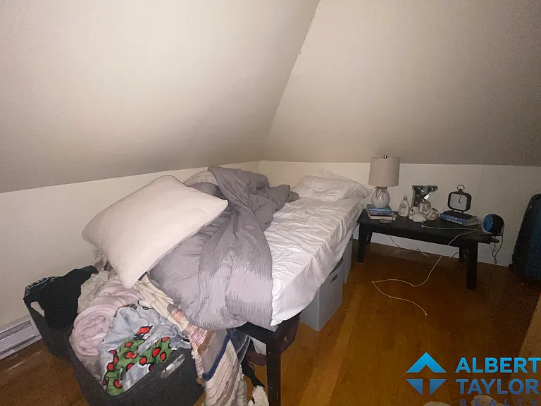 12 Gerald Rd — Photo 17