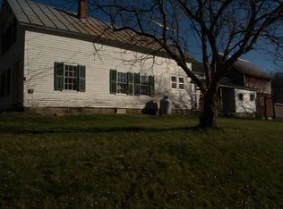 288 Mill St, West Fairlee, VT 05083