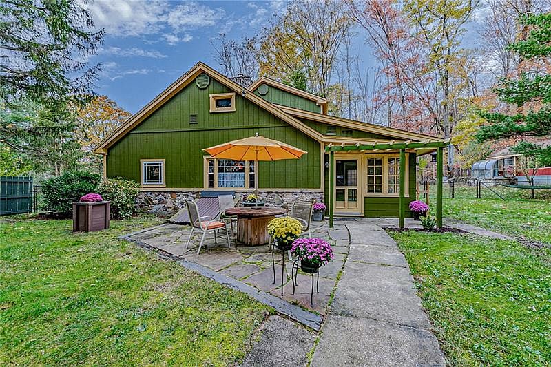 2252 Copper Kettle Hwy, Rockwood, PA 15557 Zillow
