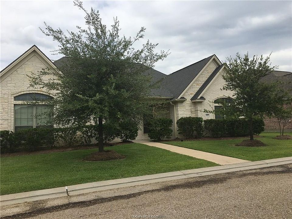 1st image of 127 Kleine Ln