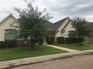 127 Kleine Ln, College Station, TX 77845