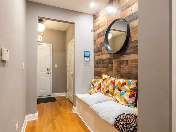 2nd image of 6156 S Kenwood Ave #2W