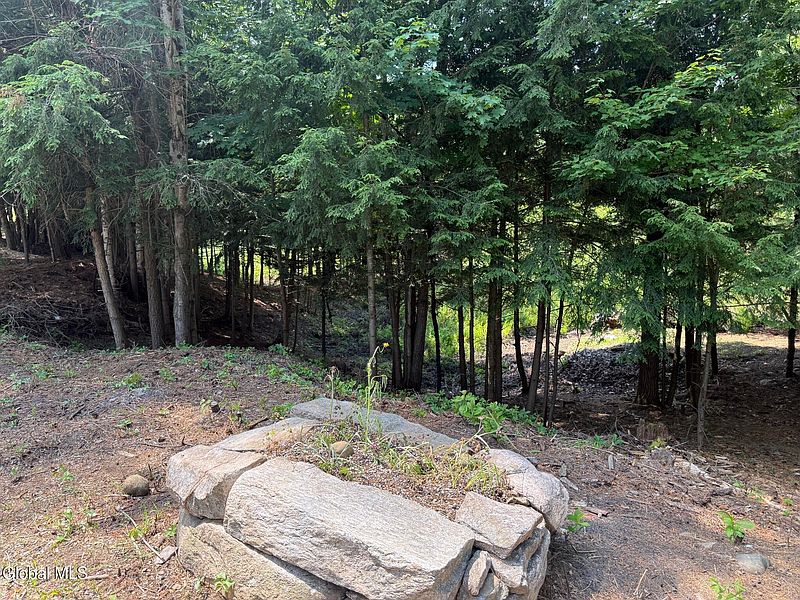 4th image of 65 Hidden Valley Road