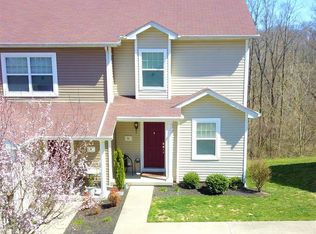 14 Hunting Bow Trl, Huntington, WV 25705