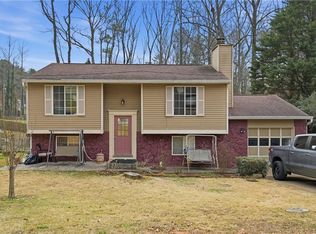 6751 Lismore Dr, Norcross, GA 30093