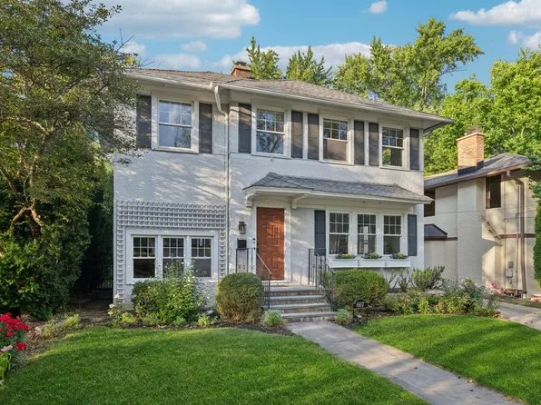 607 Orchard Ln, Winnetka, IL 60093