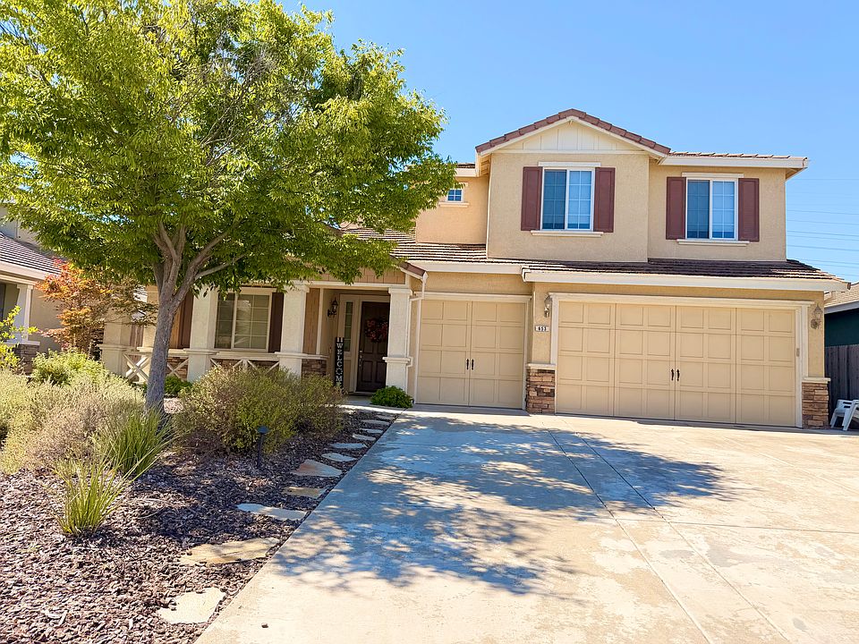 1st image of 653 Lilja Ct