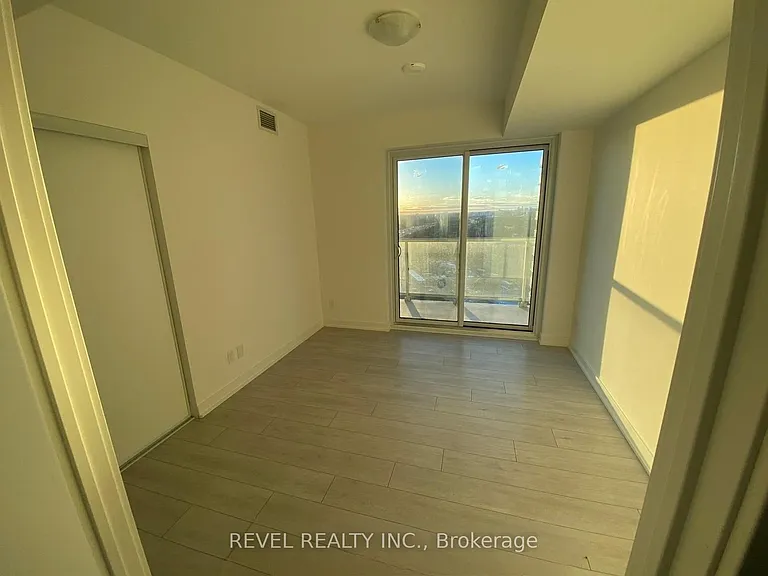 2033 Kennedy Rd #3010 — Photo 3