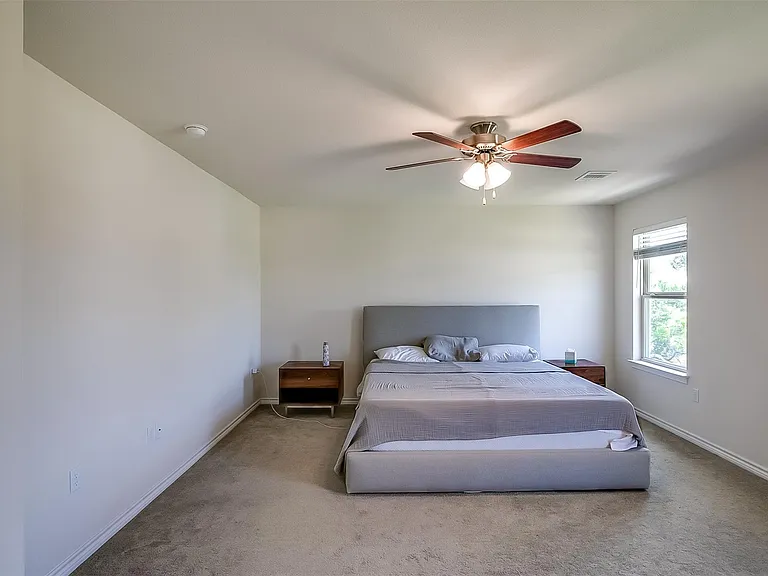 9202 Spade Cir — Photo 14