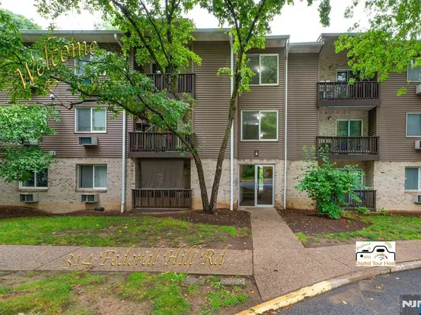 314 Federal Hill Rd #314, Pompton Lakes, NJ 07442