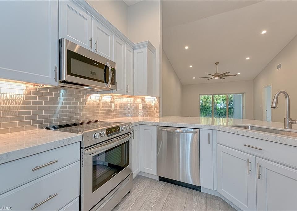 1st image of 865 Tanbark Dr APT 204