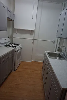 Rented by Brownstone Property Group | media 36