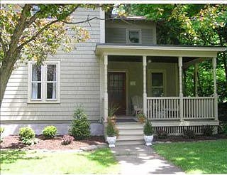 1st image of 204 N Manlius Stree