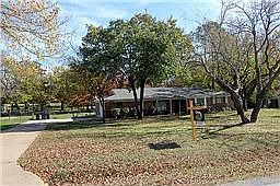 2nd image of 4613 Manning Dr