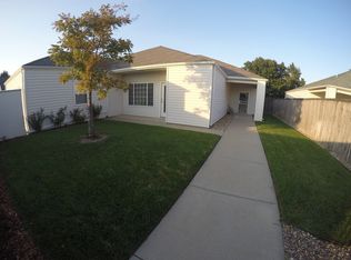 838 N Glenmoor St, Wichita, KS 67206