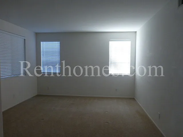 3216 Canyon View Dr — Photo 6
