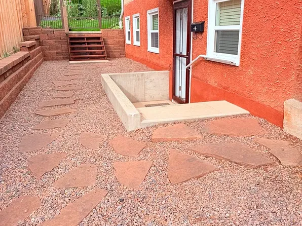 2218 W Uintah St, Colorado Springs, CO 80904