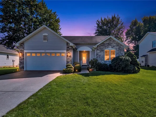 441 Pemberton Dr, Elyria, OH 44035