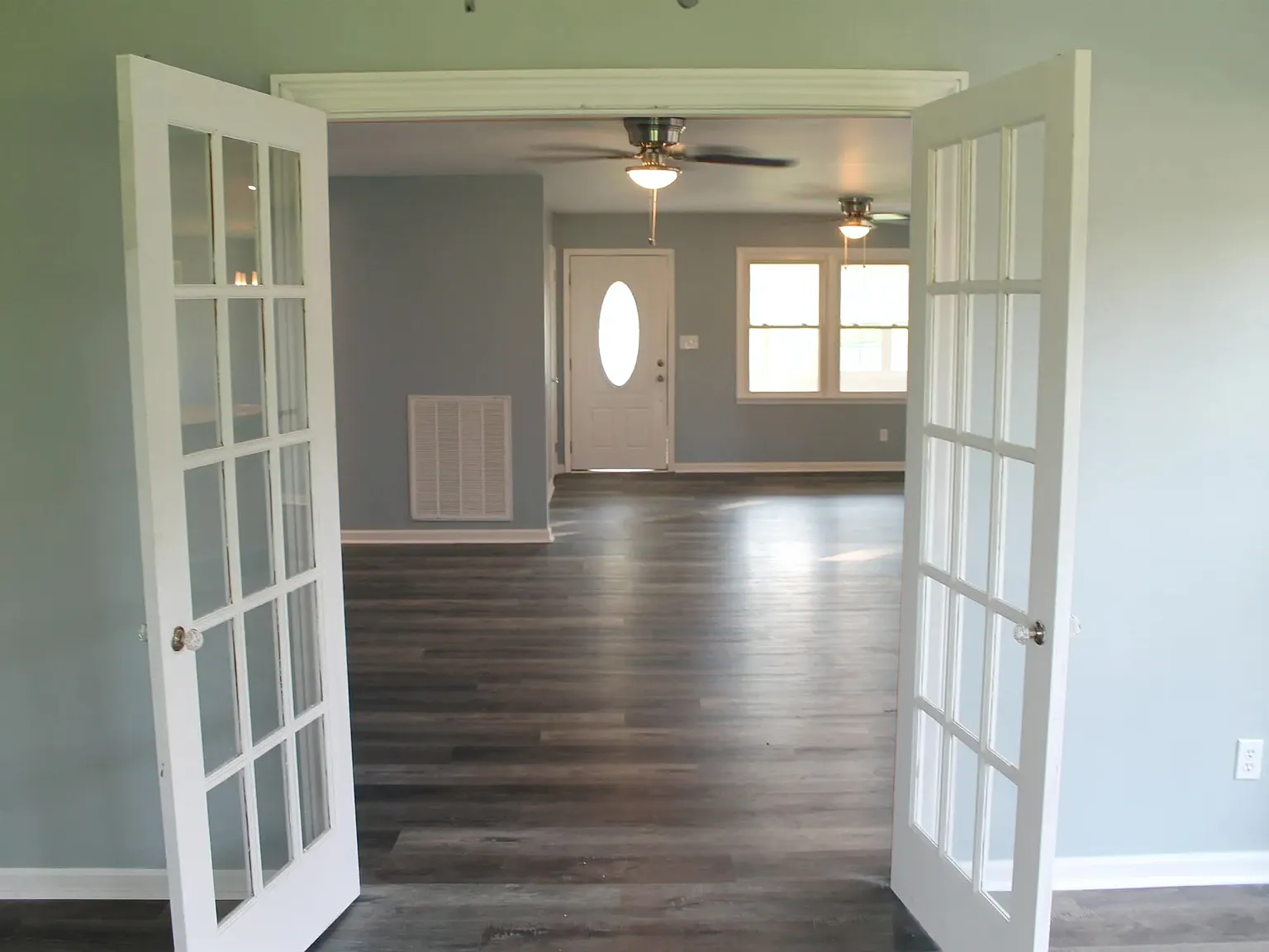 3 bed, 1605 sqft, $1,695 — Photo 2