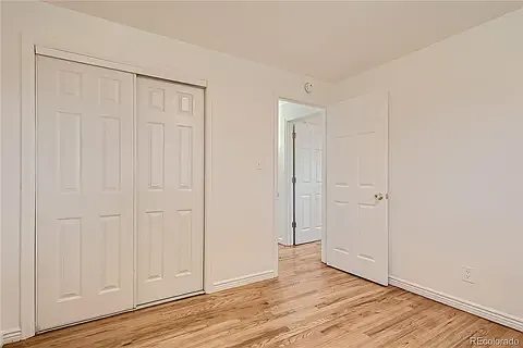 3189 Victor St — Photo 10