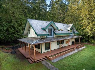 7000 Seawitch Ln NW, Seabeck, WA 98380