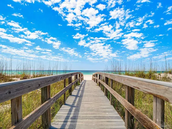 1625 Bulevar Mayor APT L9, Pensacola Beach, FL 32561