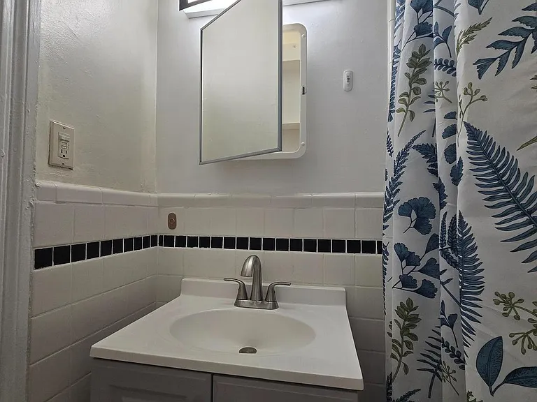 1324 Locust St #1530 — Photo 17