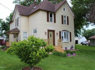 9135 SW 13th St, Waseca, MN 56093