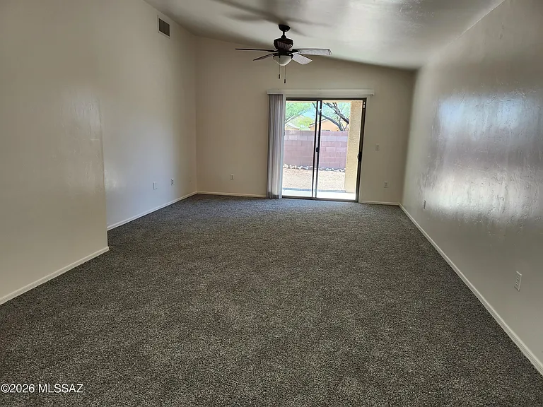 4123 E Coolbrooke Dr — Photo 4