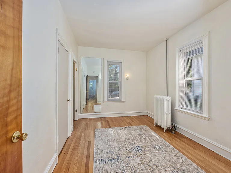 44 Grove St NE — Photo 14