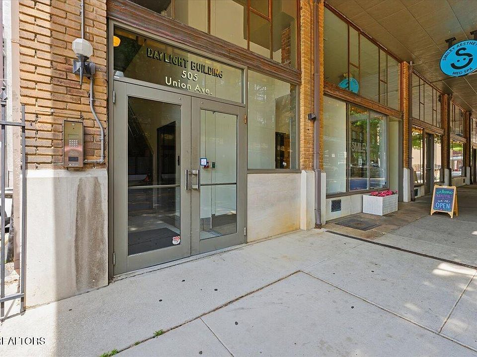 1st image of 505 Union Ave APT 208
