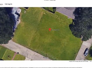 136 Vogt Dr, Belle Chasse, LA 70037