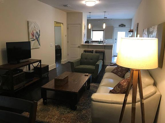 4th image of 520 W Swoope Ave APT F