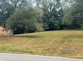 Wadsworth St, Radford, VA 24141
