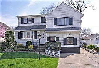 1st image of 8 Oxford Ave