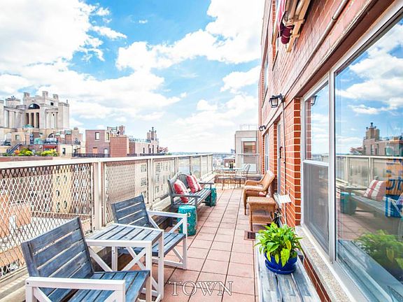 4th image of 75 E End Ave APT 19A