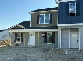 235 Crab Claw Spit Ln, Jacksonville, NC 28546
