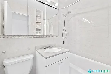 Rented by NestApple, Inc.