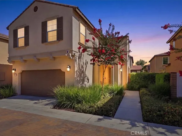30377 Village Terrace Dr, Menifee, CA 92584