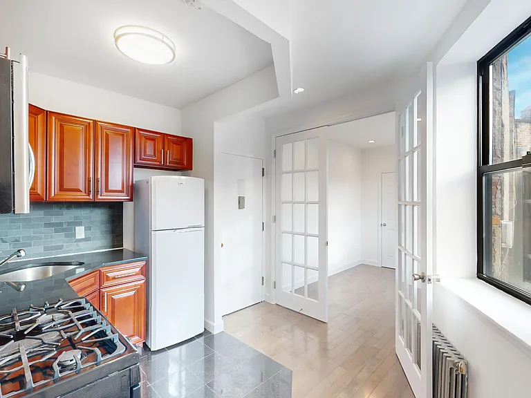 109 Eldridge St #21 — Photo 2