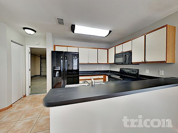 5th image of 10418 Glassborough Dr