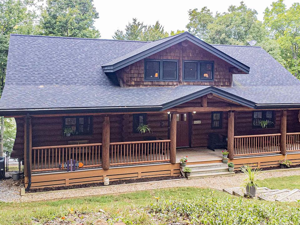 1st image of 202 Dawson Dr
