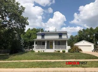 6216 Francis St, Lincoln, NE 68505