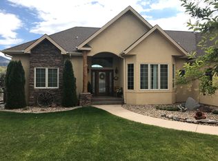 641 Meadow Creek Dr, Parachute, CO 81635