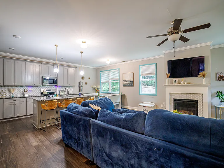 439 Vinings Vintage Cir — Photo 16