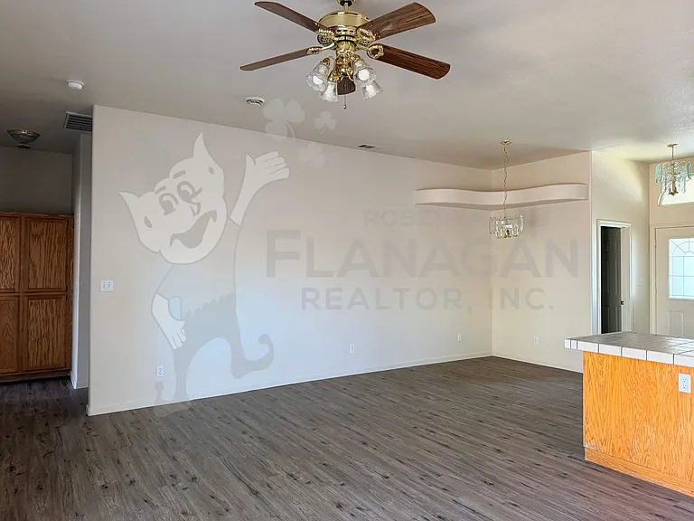 2974 Westminster Ct — Photo 4